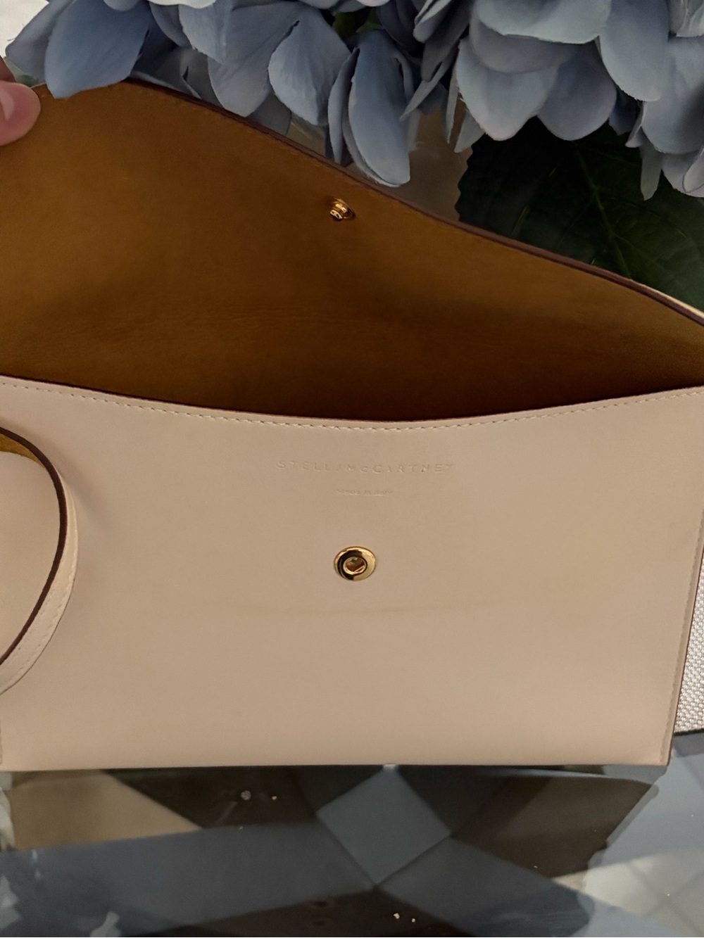 Stella McCartney cream wristlet from logo tote - Picture 5 of 5
